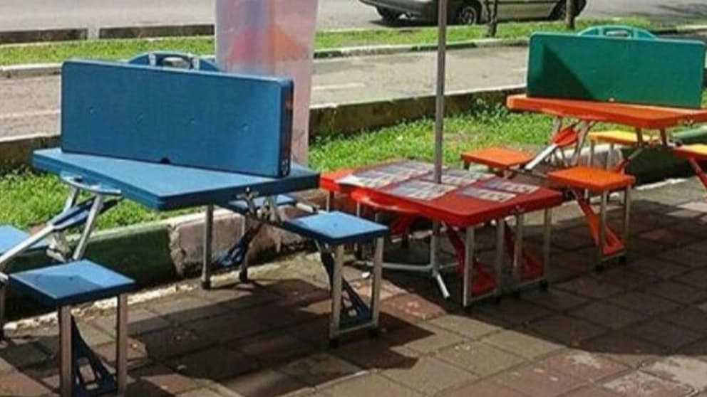 کاربردهای میز و صندلی تاشو